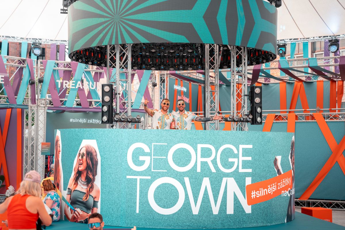 ČESKÁ SPOŘITELNA – GEORGE TOWN NA COLOURS OF OSTRAVA