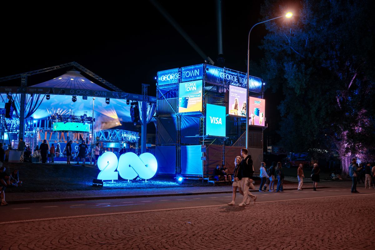 ČESKÁ SPOŘITELNA – GEORGE TOWN NA COLOURS OF OSTRAVA