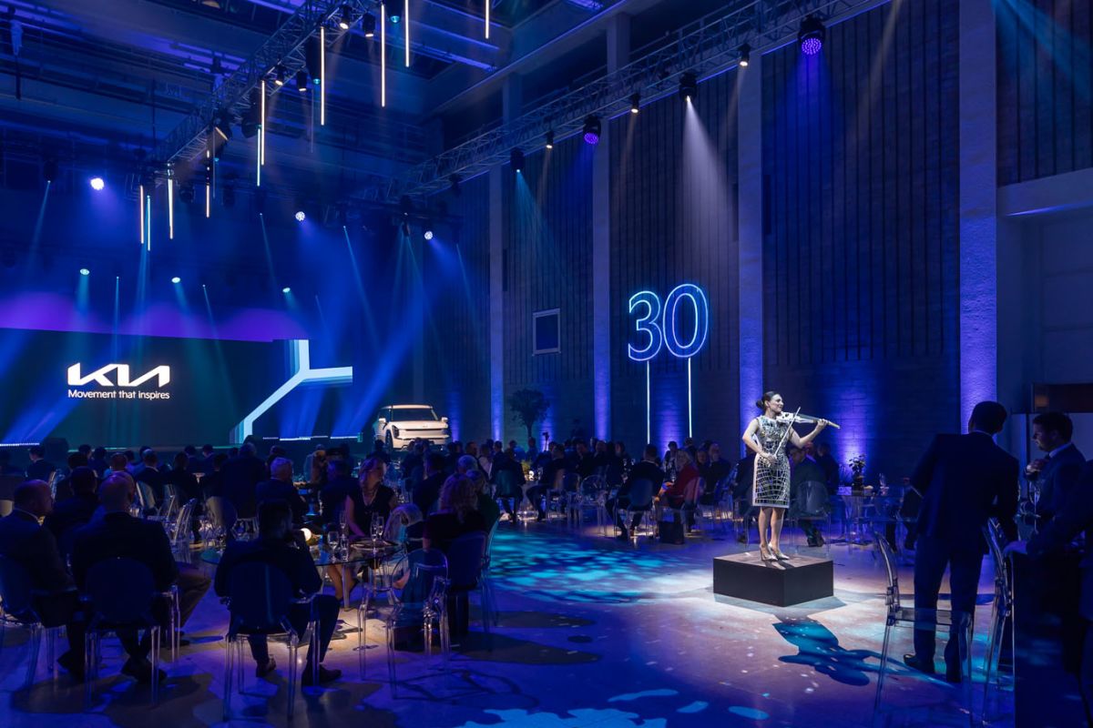 KIA - Dealers awards & 30y anniversary